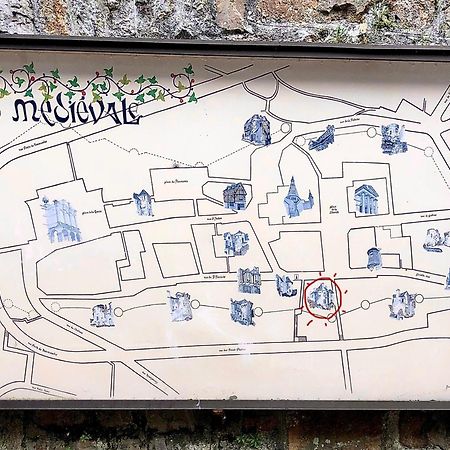 La Maison Sur Les Remparts Domfront  Εξωτερικό φωτογραφία